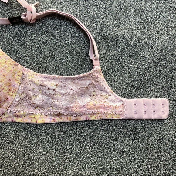 NWT Victoria’s Secret Body by Victoria Perfect Shape Push Up Bra - Picture 5 of 9